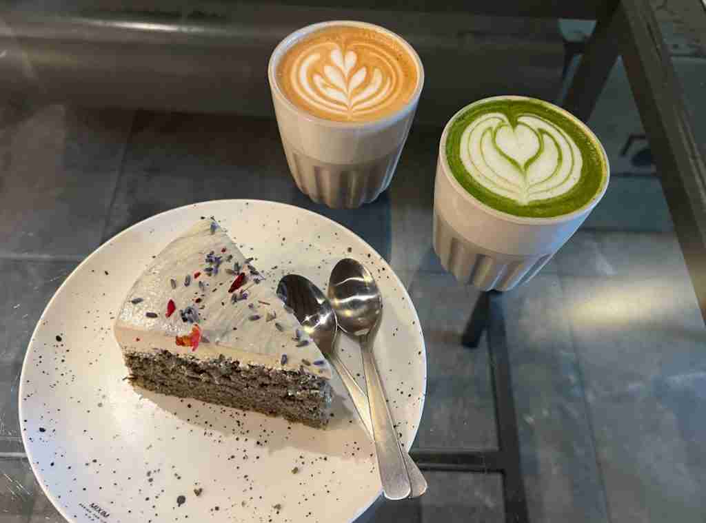 Drinks and earl grey lavender cake at flowers in the window - 2D1N JB itinerary