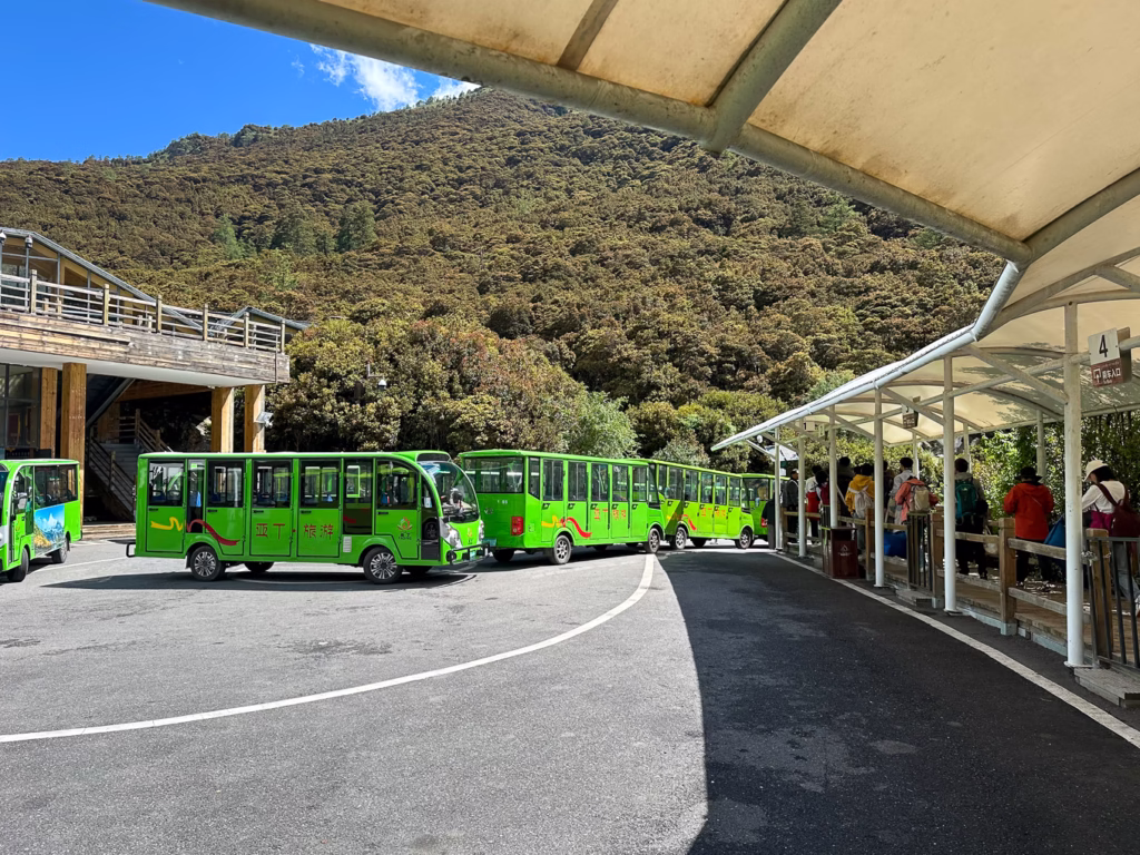 Tram station, towards Luorong Cow Pasture, Daocheng Yading